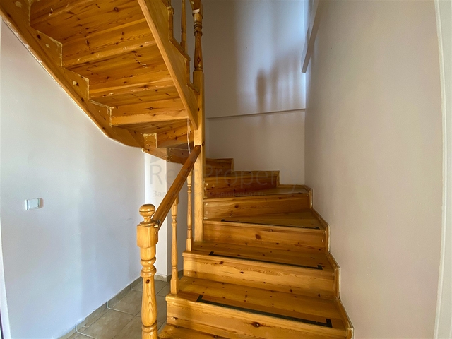 4+1 Duplex-Wohnung in der Nachbarschaft von Mollayusuf - Antalya 