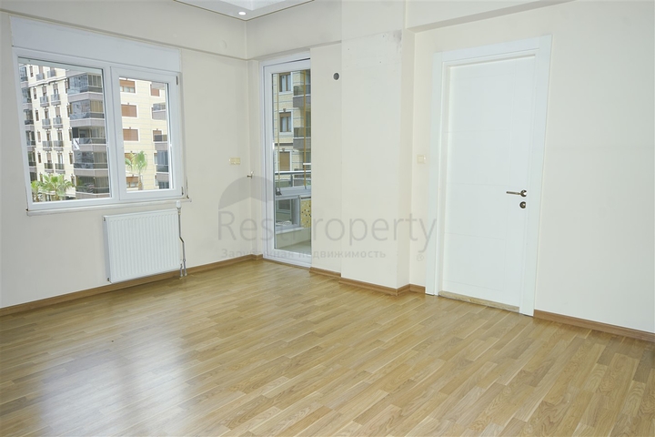 Wohnung mit 4+1 Grundriss im Wohnbezirk Siteler - Antalya 