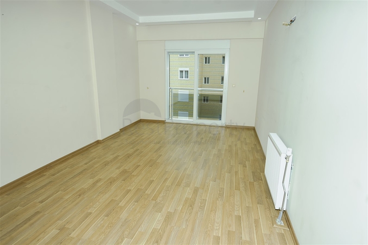 Wohnung mit 4+1 Grundriss im Wohnbezirk Siteler - Antalya 