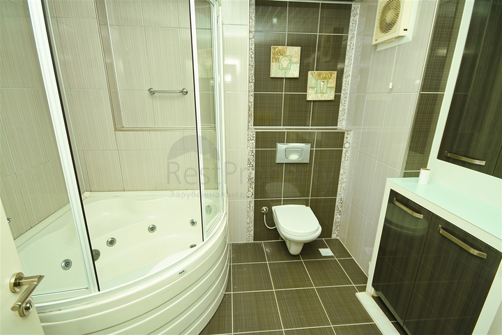 Wohnung mit 4+1 Grundriss im Wohnbezirk Siteler - Antalya 