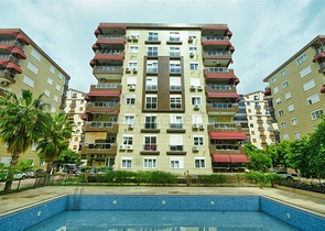 Wohnung mit 4+1 Grundriss im Wohnbezirk Siteler - Antalya 