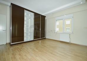 Wohnung mit 4+1 Grundriss im Wohnbezirk Siteler - Antalya 