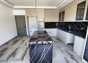 4+1-Villa in der Region Doshemealty - Antalya 