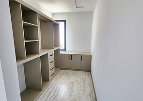 4+1-Villa in der Region Doshemealty - Antalya 