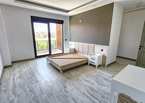 4+1-Villa in der Region Doshemealty - Antalya 