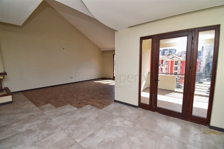 Wohnung mit 4+1 Grundriss in der Wohngegend Uluc - Antalya 