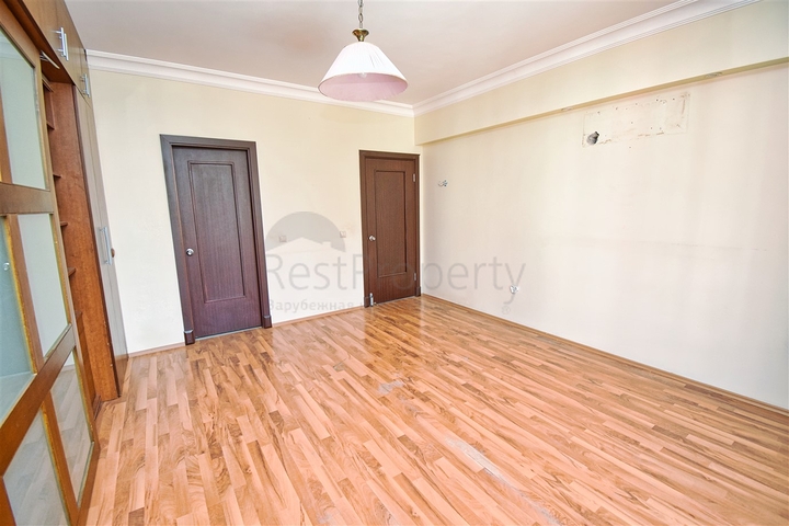 Wohnung mit 4+1 Grundriss in der Wohngegend Uluc - Antalya 