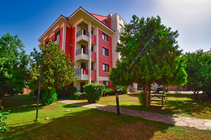 Wohnung mit 4+1 Grundriss in der Wohngegend Uluc - Antalya 