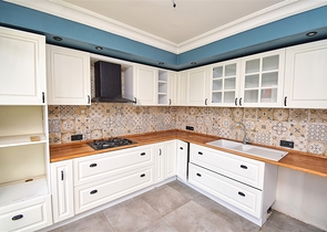 Wohnung mit 4+1 Grundriss in der Wohngegend Uluc - Antalya 