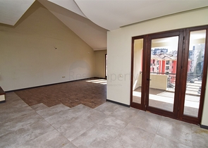 Wohnung mit 4+1 Grundriss in der Wohngegend Uluc - Antalya 