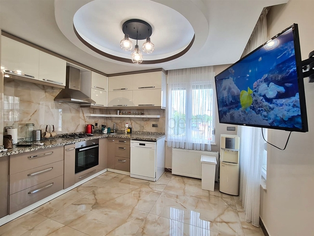 4+1 Wohnung in der Wohngegend Çaglayan - Antalya 