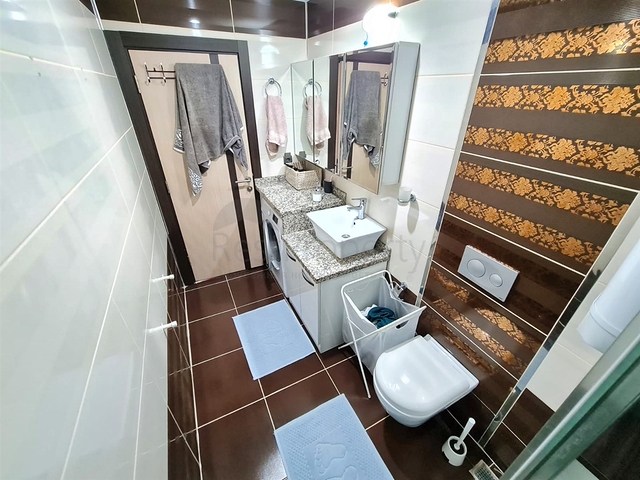 4+1 Wohnung in der Wohngegend Çaglayan - Antalya 