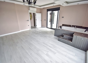 Villa mit 5+1 Grundrissen in der Region Doshemealty - Antalya 