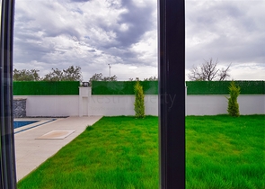 Villa mit 5+1 Grundrissen in der Region Doshemealty - Antalya 