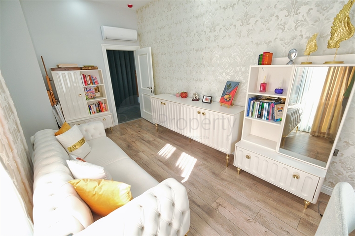 Villa mit 5+1 Grundriss im Stadtteil Mollayusuf - Antalya 