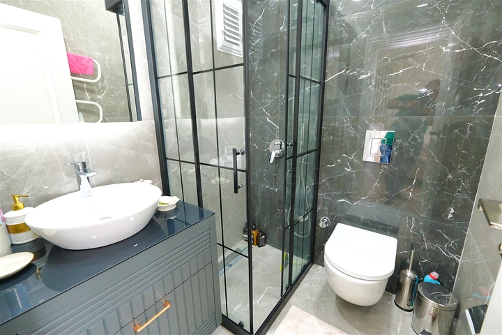 Villa mit 5+1 Grundriss im Stadtteil Mollayusuf - Antalya 