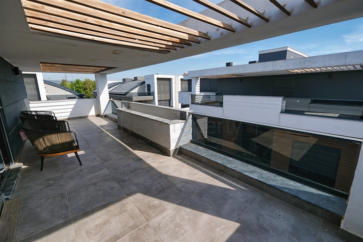 Villa mit 5+1 Grundriss im Stadtteil Mollayusuf - Antalya 