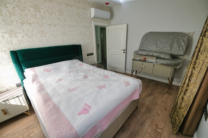 Villa mit 5+1 Grundriss im Stadtteil Mollayusuf - Antalya 