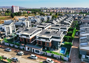 Villa mit 5+1 Grundriss im Stadtteil Mollayusuf - Antalya 