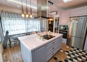 Villa mit 5+1 Grundriss im Stadtteil Mollayusuf - Antalya 