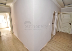 Wohnung mit 3+1 Grundriss im Wohnbezirk Uschgen - Antalya 