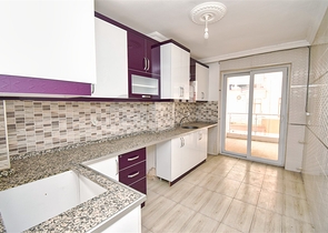 Wohnung mit 3+1 Grundriss im Wohnbezirk Uschgen - Antalya 