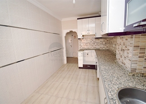 Wohnung mit 3+1 Grundriss im Wohnbezirk Uschgen - Antalya 