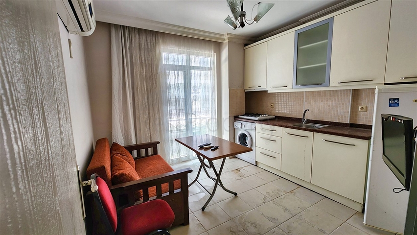 Zum Verkauf steht ein Apartment mit 14 Zimmern im Stadtteil Kepez - Antalya 