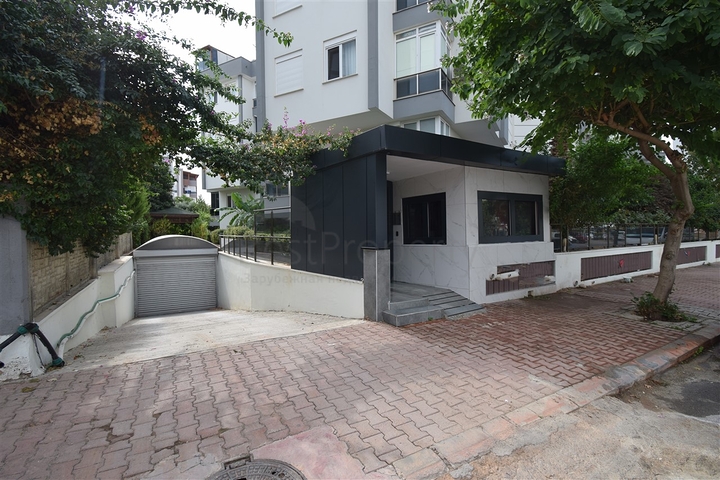 5+1 Duplex-Wohnung in der Nachbarschaft von Mollayusuf - Antalya 