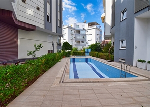 5+1 Duplex-Wohnung in der Nachbarschaft von Mollayusuf - Antalya 