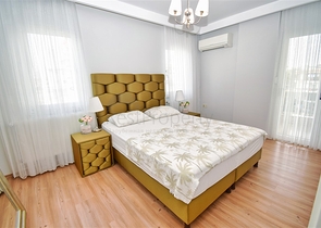 5+1 Duplex-Wohnung in der Nachbarschaft von Mollayusuf - Antalya 