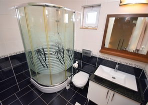 5+1 Duplex-Wohnung in der Nachbarschaft von Mollayusuf - Antalya 