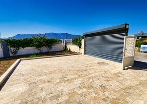 Villa mit 5+1 Grundrissen in der Region Doshemealty - Antalya 