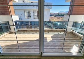 Villa mit 5+1 Grundrissen in der Region Doshemealty - Antalya 