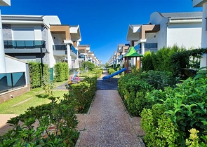 Villa mit 5+1 Grundrissen in der Region Doshemealty - Antalya 