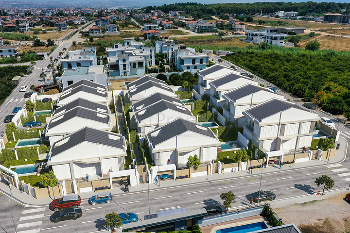 3+1- und 4+1-Villen in Side -Antalya-Umgebung