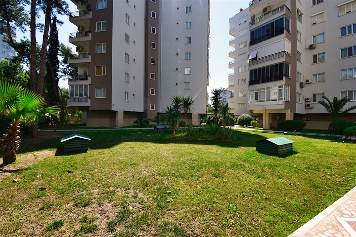 3+1 Wohnung im Wohnbezirk Altynkum - Antalya 