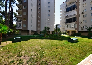 3+1 Wohnung im Wohnbezirk Altynkum - Antalya 