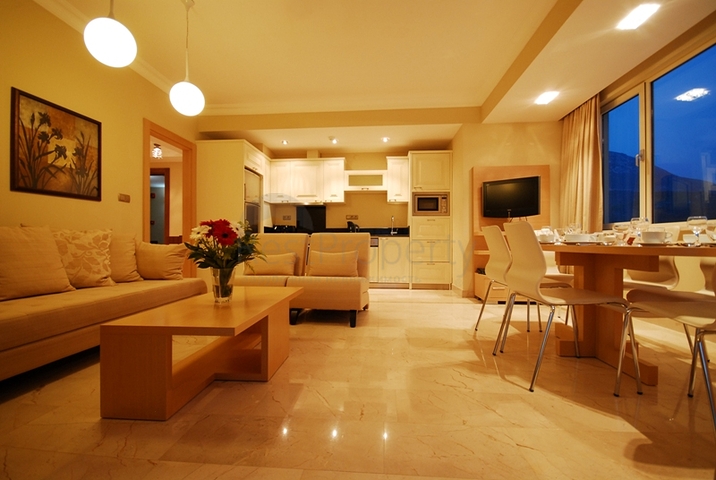 Exklusive 2+1-Wohnung vom Eigentümer im Gold Sidi-Komplex