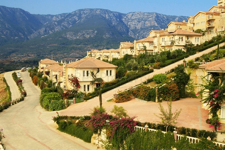 Exklusive 2+1-Wohnung vom Eigentümer im Gold Sidi-Komplex