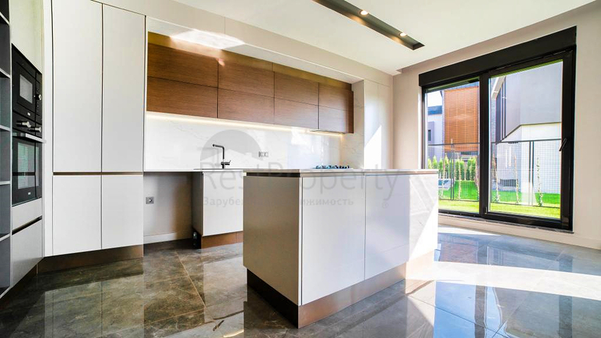 5+1- und 6+1-Villen im Stadtteil Mollayusuf - Antalya  5+1- und 6+1-Villen im Stadtteil Mollayusuf - Antalya