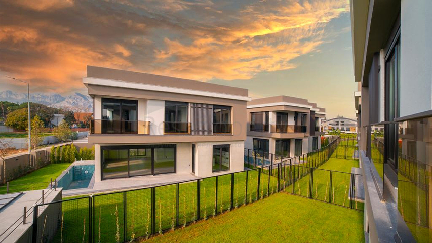 5+1- und 6+1-Villen im Stadtteil Mollayusuf - Antalya  5+1- und 6+1-Villen im Stadtteil Mollayusuf - Antalya