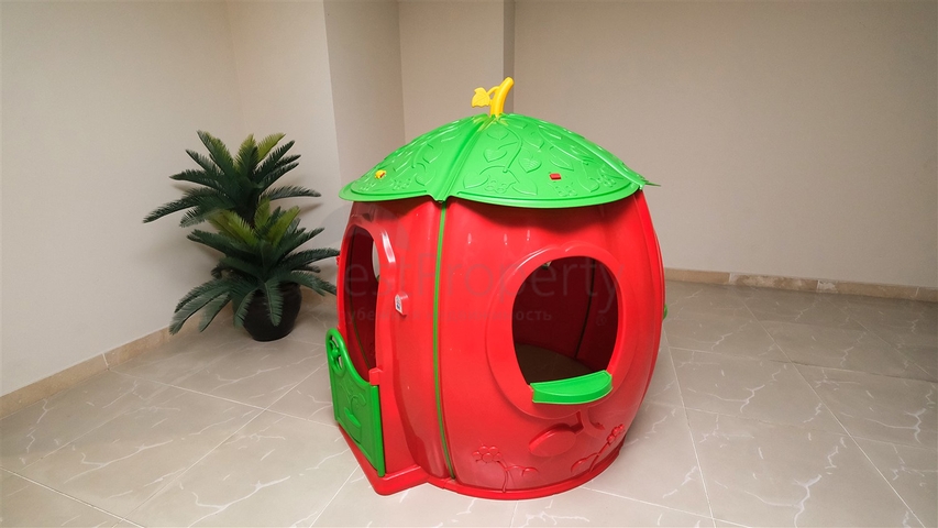 Apartment mit 3+1 Grundriss im Stadtteil Yesilbahce von Antalya 