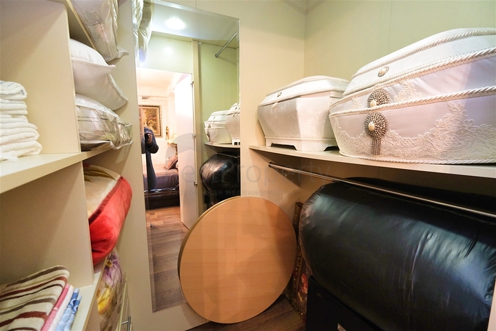 Apartment mit 3+1 Grundriss im Stadtteil Yesilbahce von Antalya 