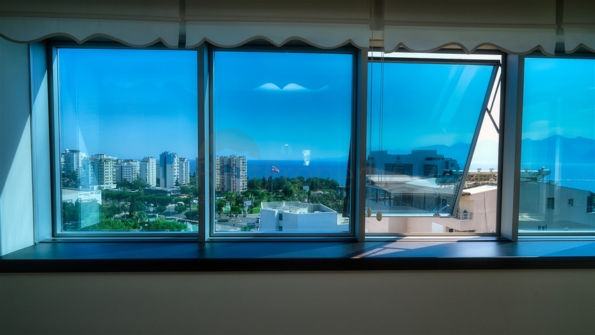 Apartment mit 3+1 Grundriss im Stadtteil Yesilbahce von Antalya 