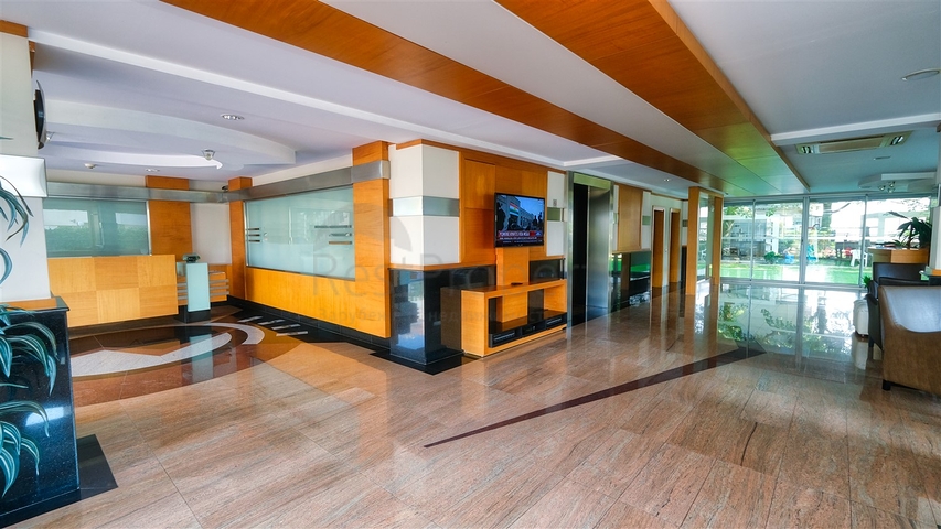 Apartment mit 3+1 Grundriss im Stadtteil Yesilbahce von Antalya 