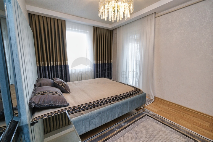Apartment mit 3+1 Grundriss im Stadtteil Yesilbahce von Antalya 