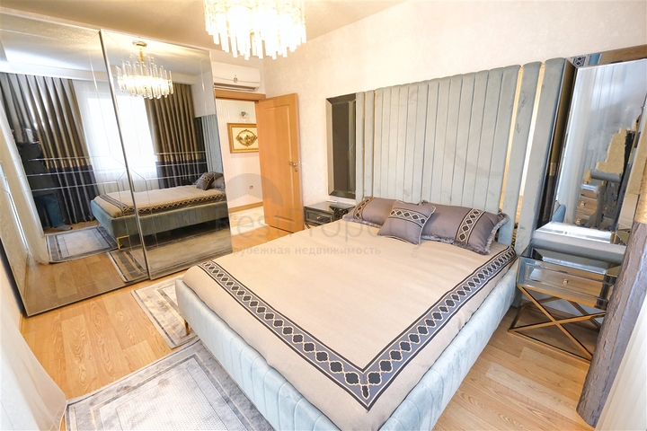 Apartment mit 3+1 Grundriss im Stadtteil Yesilbahce von Antalya 