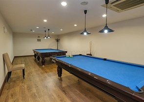 Apartment mit 3+1 Grundriss im Stadtteil Yesilbahce von Antalya 