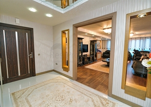 Apartment mit 3+1 Grundriss im Stadtteil Yesilbahce von Antalya 